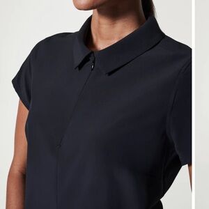 NWT Women’s Sunshine top, golf polo, black, medium